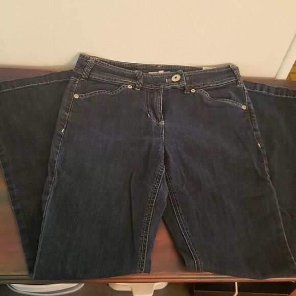 EUC Jones New York Sport Petite Stretch Jeans Sz 2P - Picture 2 of 9
